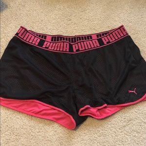 PUMA ATHLETIC SHORTS